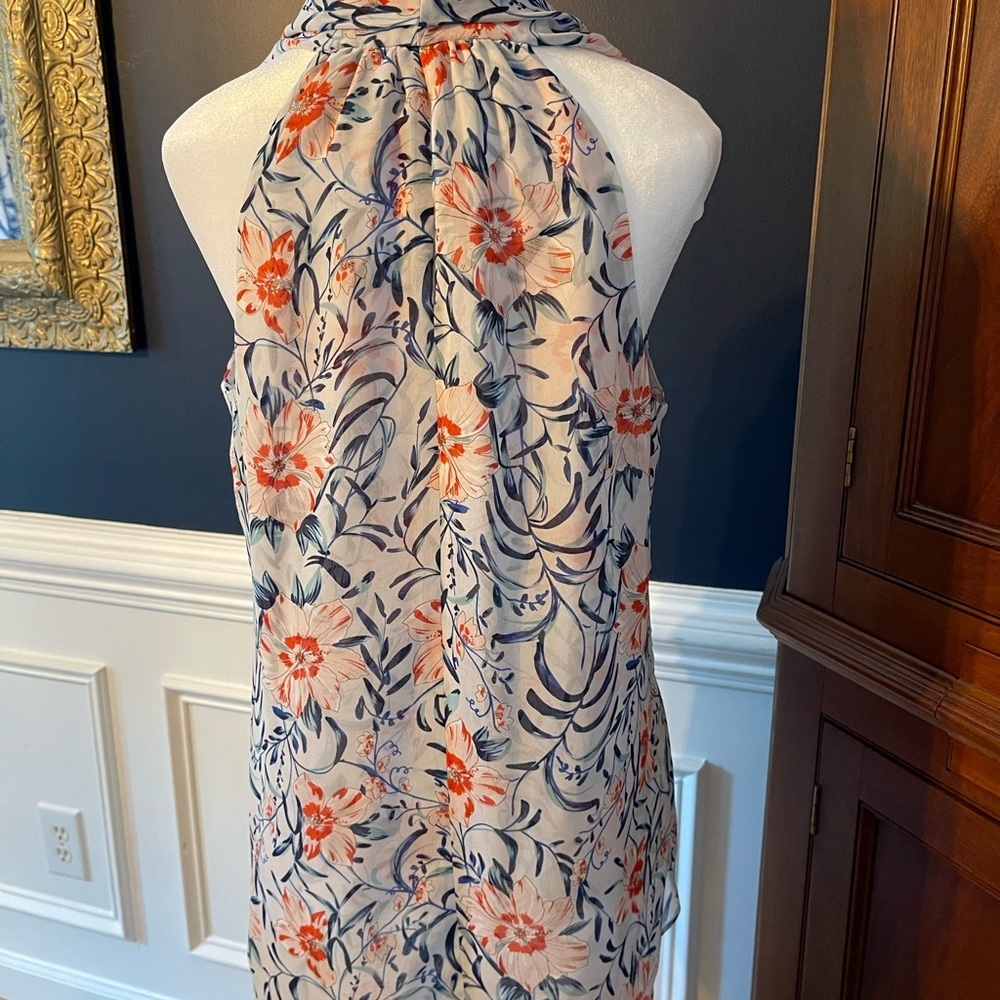 Cabi 5537 sleeveless b neck floral print stem blouse - Picture 4 of 9